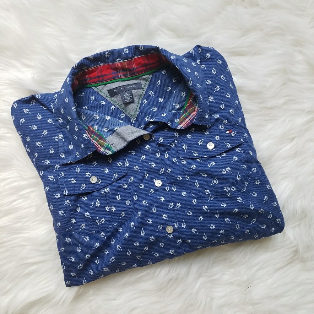 Tommy Hilfiger Fall Plaid Leaf Button Down